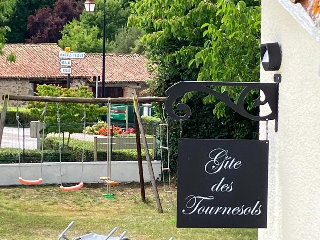 Gite Des Tournesols Oradour-Fanais ภายนอก รูปภาพ